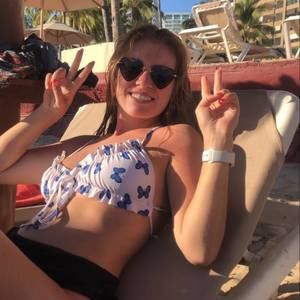 Meet your Posher, Amber